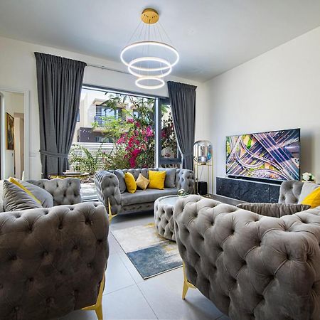 Modern Dubai Hills Luxury 4 Bedroom Villa Exterior photo