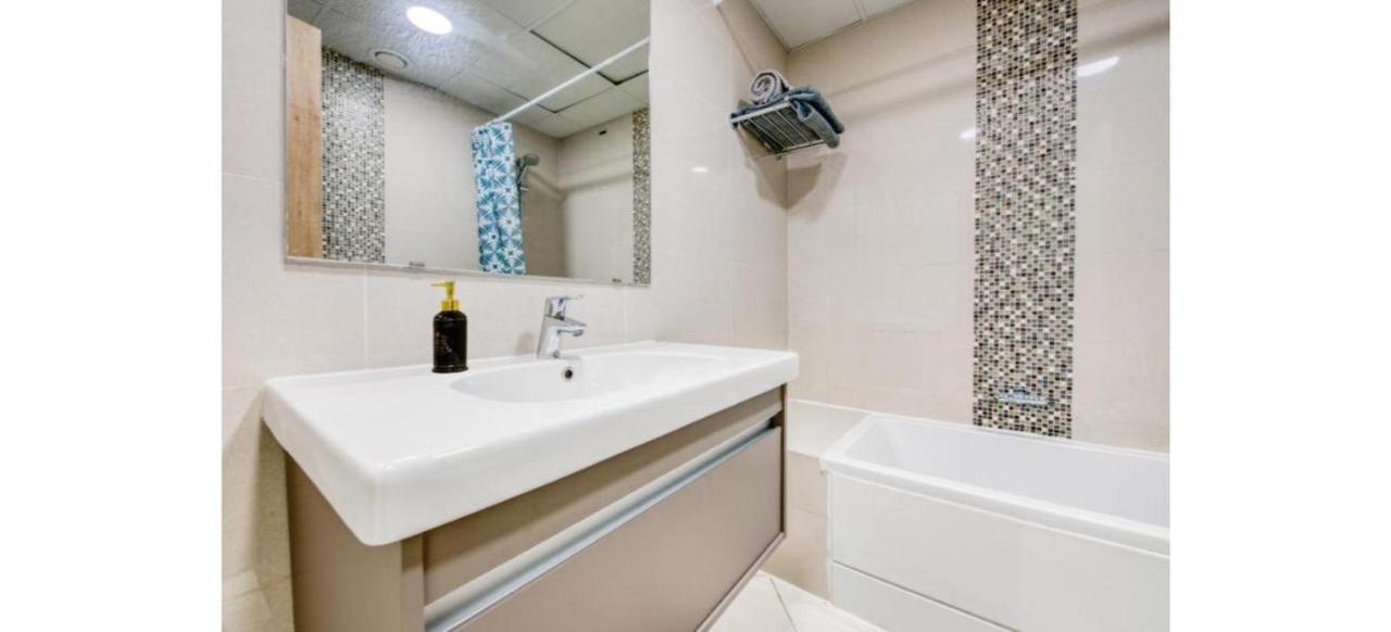 Modern Dubai Hills Luxury 4 Bedroom Villa Exterior photo